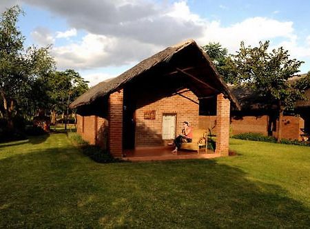 Barefoot Safari Lodge Lilongwe Buitenkant foto